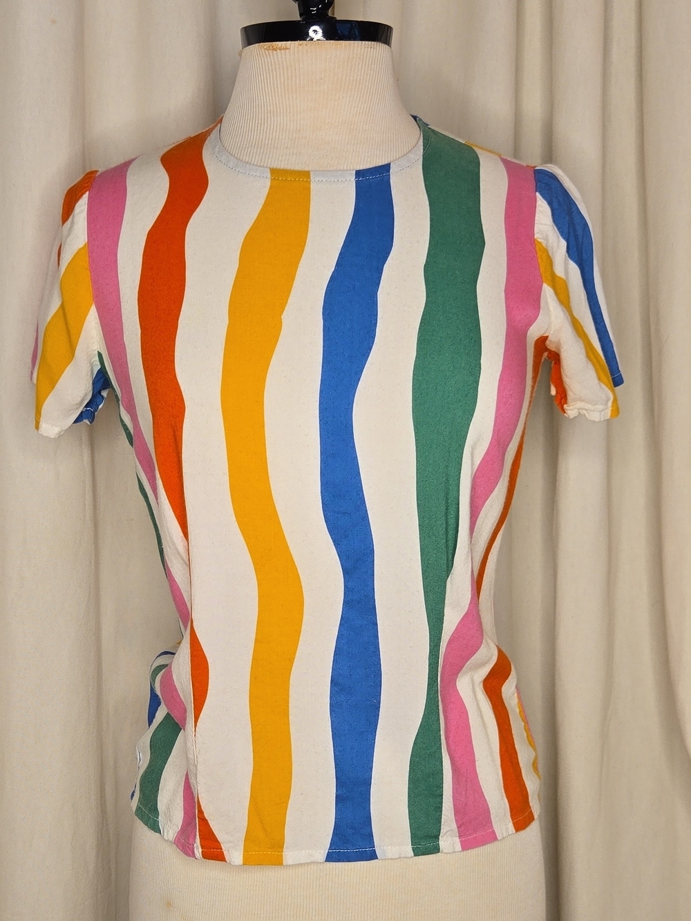Multicolor Wavy Stripe Short Sleeve Top